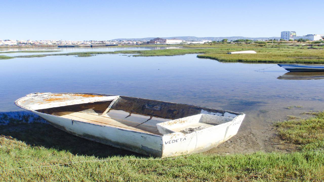 Self-guided discovery walk Faro: a journey of history, nature and breathtaking scenery