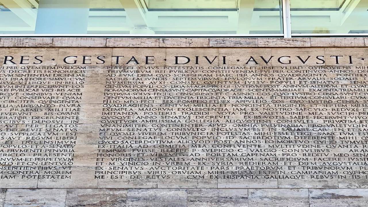 Self-guided discovery walk Rome: the Secrets of Rome