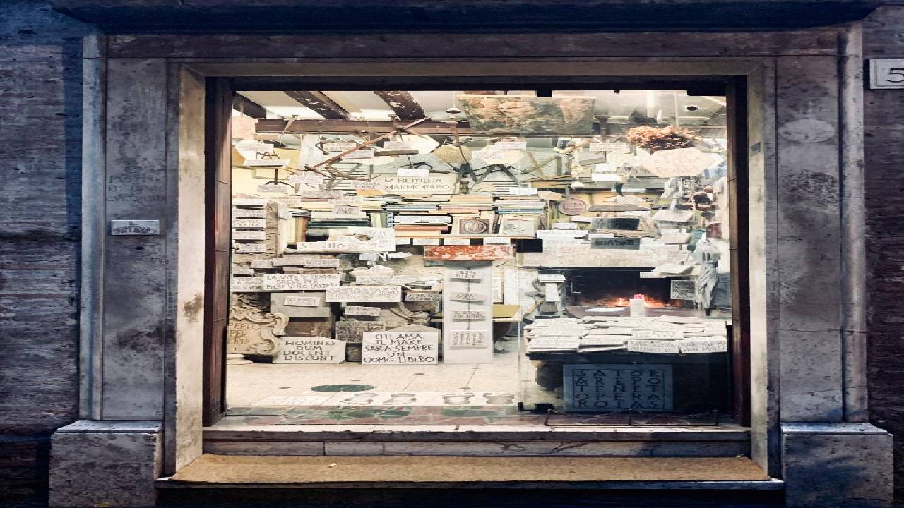 Self-guided discovery walk Rome: the Secrets of Rome