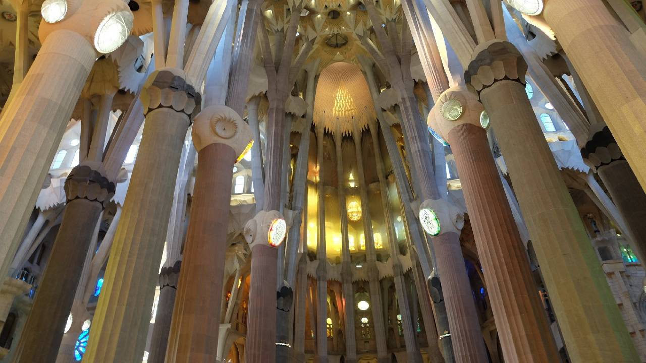 Sagrada Familia: visita guidata Premium per piccoli gruppi con guida ufficiale italiana, senza fila