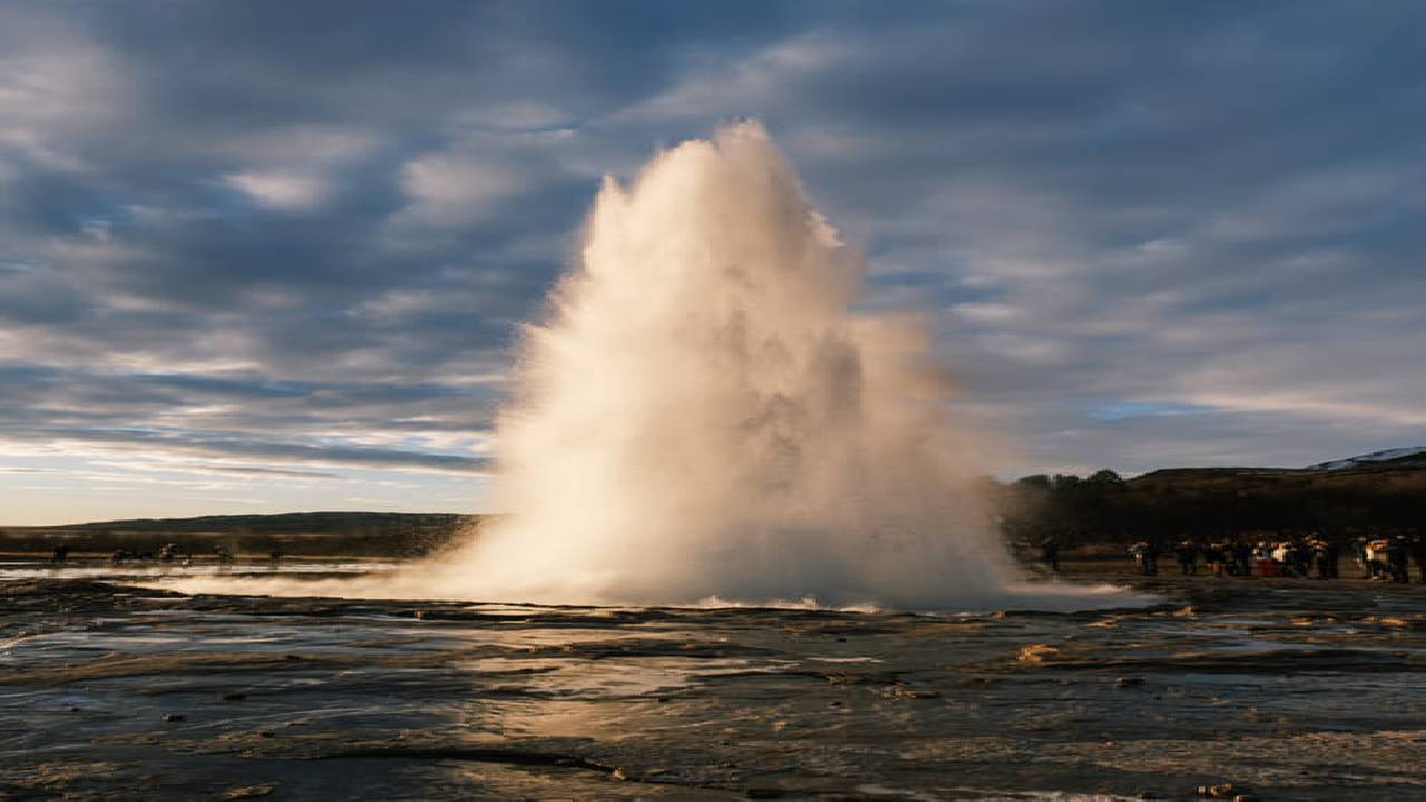 Golden Circle & Secret Lagoon Small Group Tour 