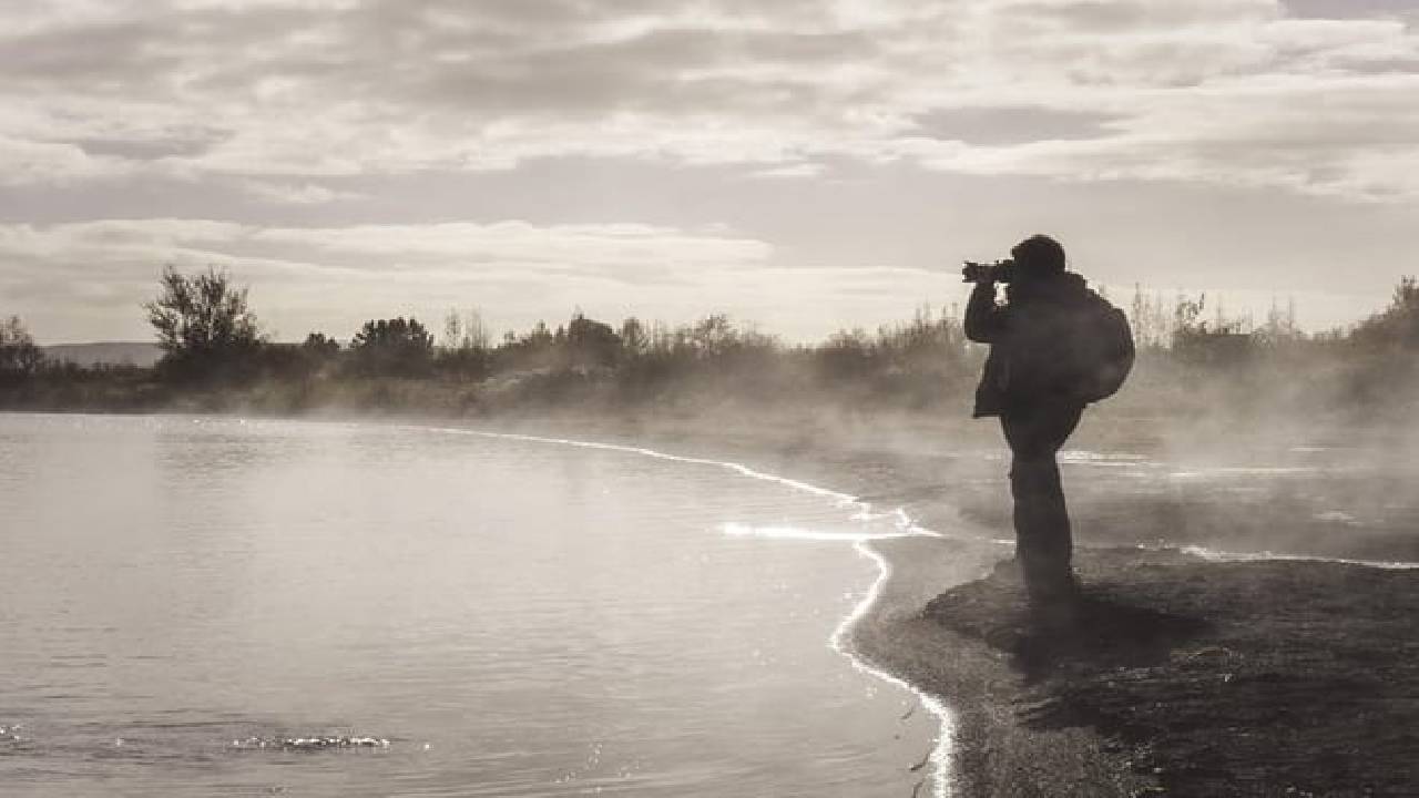 Golden Circle and Waterfalls, with Friðheimar Farm and Kerið in small group