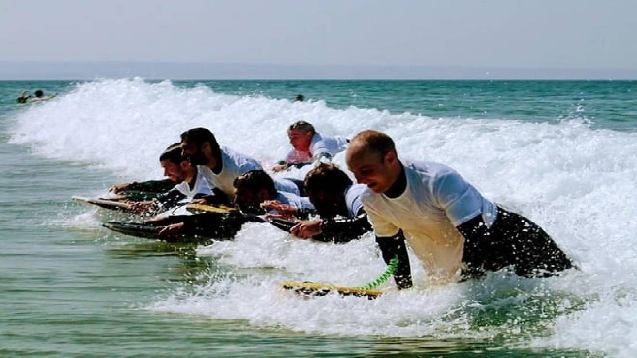 Costa da Caparica Surf and Yoga from Lisbon