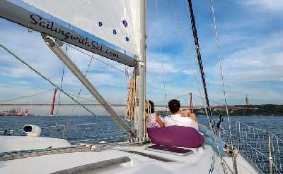Discover Lisbon: Sunset Tagus River Sailing Tour